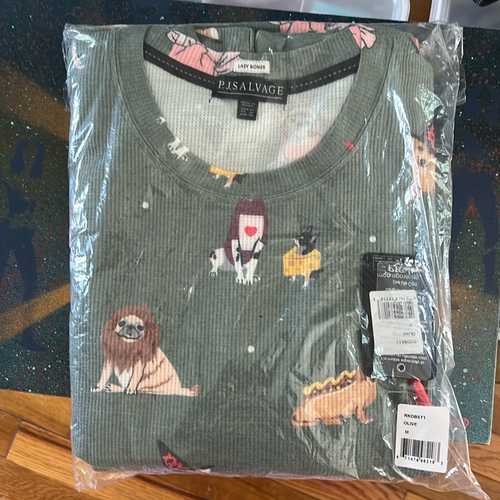 Pj Salvage size medium Lazy Bones PJ set